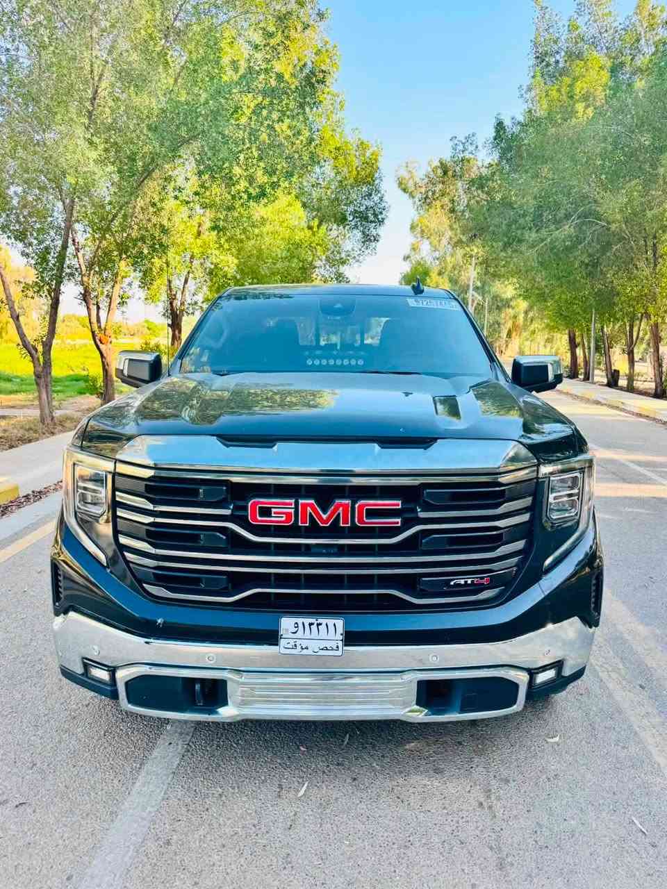 جمسي سيرا 2024 V8 بيع او مراوس
باب طويل بدي القصير المرغوب 

مواصفات :slt فول فول بدون فتحه سقف

شاشه كبيره عداد سرعه ديجيتال بصمه تشغيل عن بعد كشنات جلد وكهربائي حصانه بين كشنات وبعد هواي مواصفات 

باب الصندوق قطعتين 

وبعد بيها هواي مواصفات 

محرك „V8 5.3L ✈️

ماشيه فقط :51

حادث السياره بنيد والجاملغات بيهن بارد سياره شهداء داخله 

مكاني بابل مسيب 

***********
