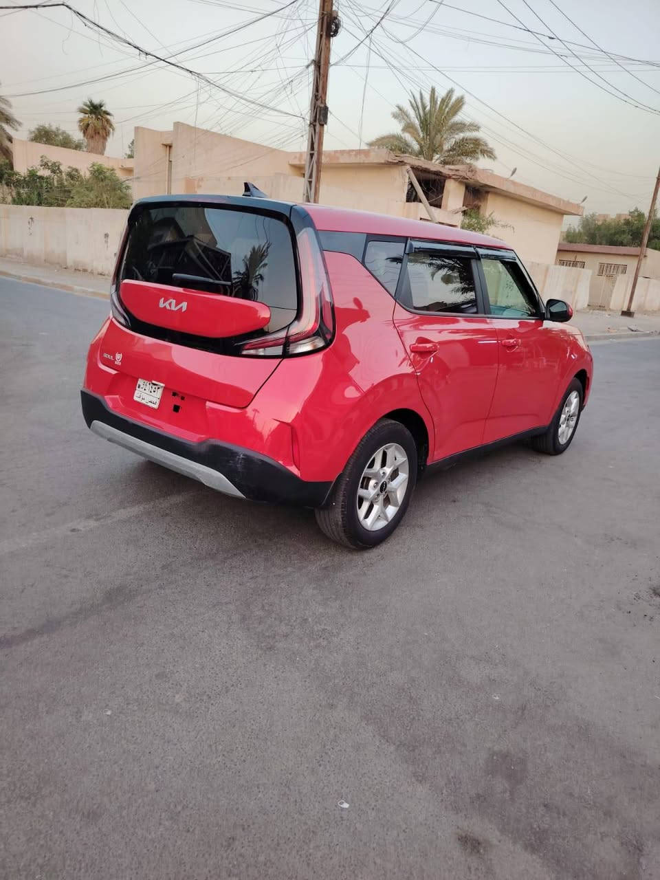 للبيع كيا صول موديل 2024 وارد امريكي
دخول جديد بدون رقم
ضرر السيارة تبديل جاملغ امامي صفحت اليمنه
طاك ايرباك استيرن فقط
بدون دواخل رقم شاصي وصور الحادث خاص 
مواصفات السياره تحكم استيرن جهتين
شاشه كبيره كامره دوار
تحديد مسار رادارات جانبيه وخلفي امامي
ويل كب حجم المحرك 2000 دوش
السعر 133وبيه مجال بسيط
مكان السياره بغداد حي العامل‏‪***********‬‏
