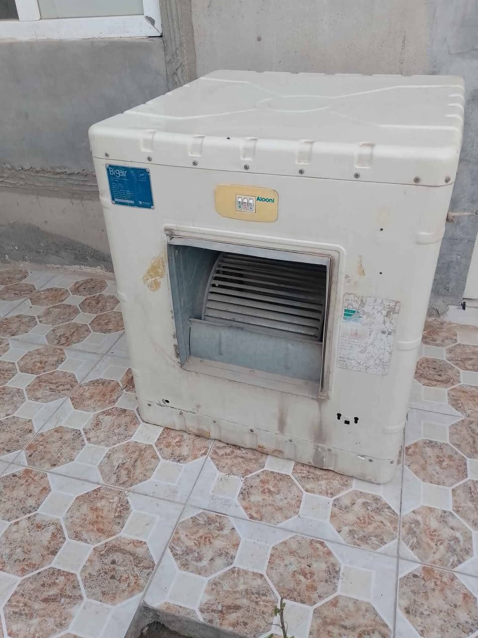 مبردة شغالة شرط حيل نظيفه ‏‪***********‬‏ أربيل, العراق
