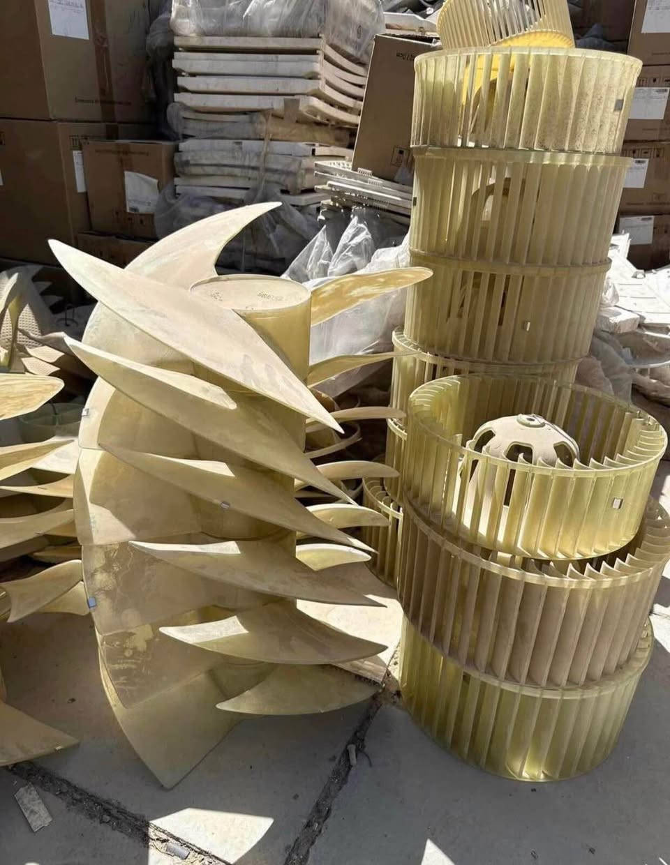 للبيع أدوات احتياطيه تبريد مستخدم 
سرابس فانات كارتات مراوح  
الاتصال على الرقم فقط *********** عمارة, ميسان
