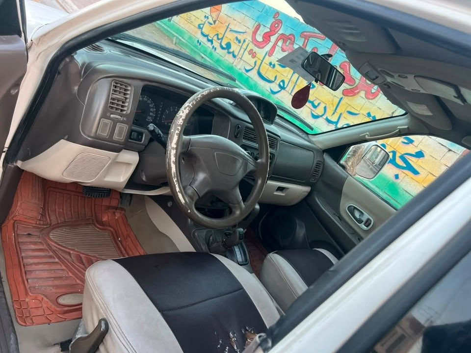 السعر68الاستفسار*********** مسيوبيشي نتيفا 2005خليجي مكفولة كفاله عامه من الضربه بيهه صبغ جماليه فقط والباقي علا وضع الشركه مكينه 6 سلندر وكير مكفولات حداديه جديده تخم تاير جديده تبريد ثلج السياره جديده وجاهزة بمعنى الكلمه رقم بغداد مشروع وطني مكان السياره كربلاء
