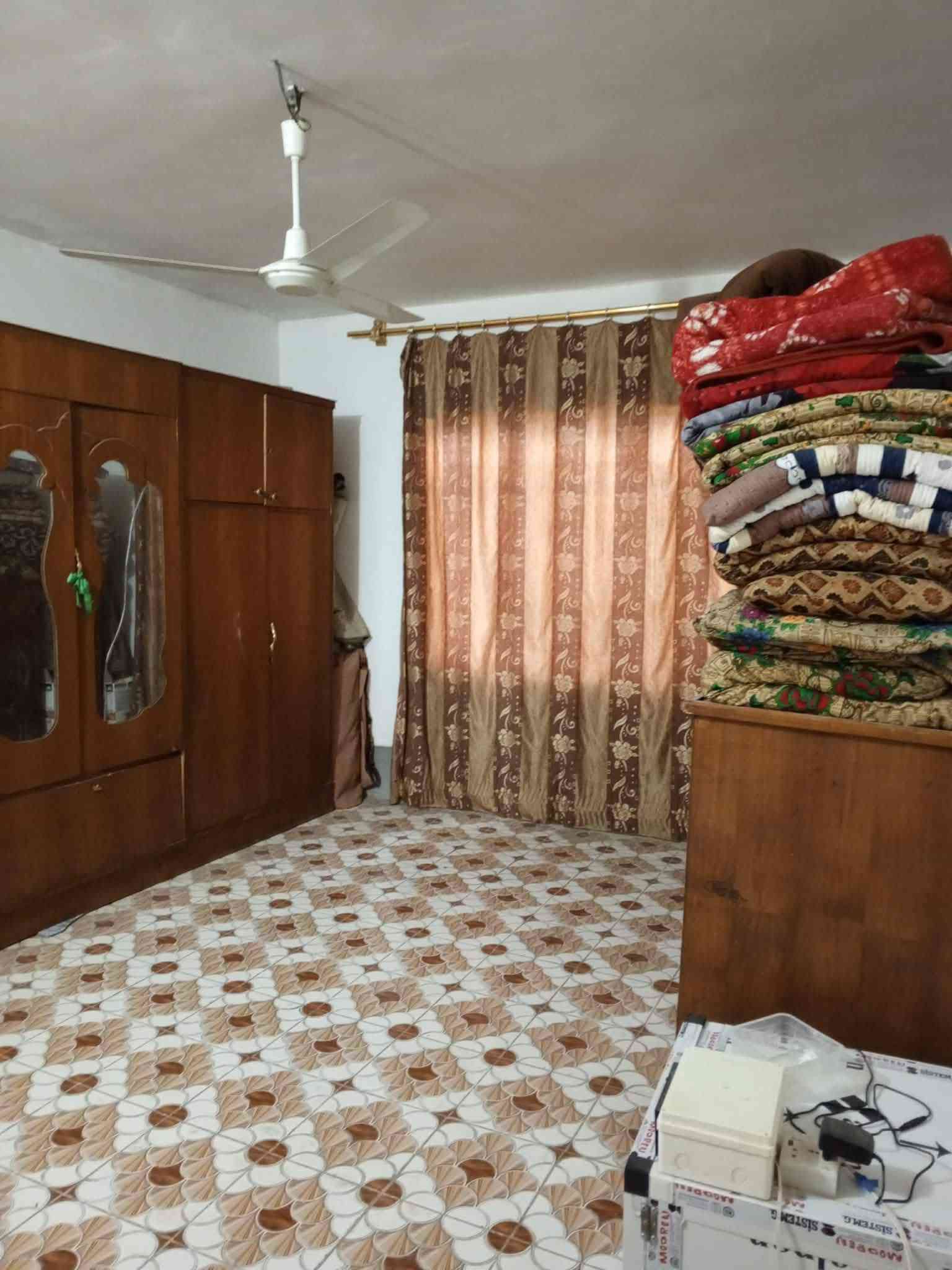 السلام عليكم
بيت للبيع زراعي المساحه ١٨٠ متر العنوان بالسده حي النصر الاول كاع ابو مكي الحمداني البيت طابقين بناء جديد تفاصيل البناء رباط ارضي بناء بلوك والسكف صب يتكون من / غرفتين + صاله + ستقبال + مطبخ + مجمع صحيات + طارمه / الطابق الثاني غرفه + بيتونه السعر المطلوب ( 48 ) مليون وقابل لتفاوض الاستفسار اكثر / *********** // ***********
