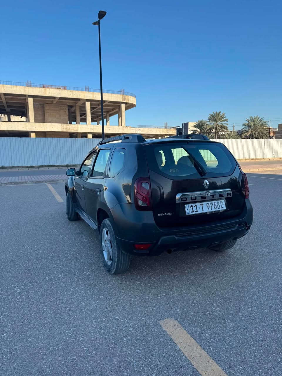 رينو داستر 2018 RENULT DUSTER 2018
السعر 70ورقة وبيها مجال للشراي ***********
محرك 2000 4سلندر مفتوح كايم وخربطة بي
من خلال الفحص العقل يحتاج صيانة عساس مدينطي بارد لصمام الvvt 
كير سليم AT ميكانيكي
رقم بغداد انكليزي الجديد
ماشية 127,000 كيلو
السيارة بدون اي حادث كلين فقط طخة بسيطة وبارد شبر سونار الكسر موجود
ابيع على الوضع ميكلفك اقل من ٩٠٠ الف تصليحها 
سنوية لل٢٠٣٠ باسمي تحويل مباشر شوكت ميعجبك
تبريد تدفئة شغال ممتاز
مكاني بغداد الاسكان مال منصور قرب مستشفى الطفل
كتبتلكم وضعها امانة هاي تجي وبيك خير وتدلل تاخذها وتتوكل
