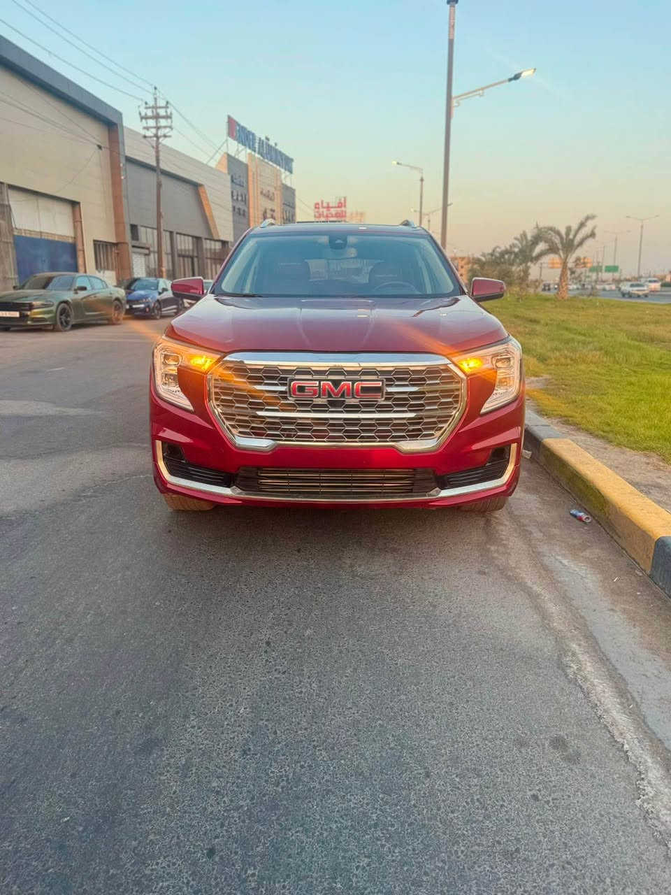 GMC Terrain Denali 2023 
السيارة اعلى فئة فول مواصفات 
السيارة معوقين 
حادثها جاملغ وبنيد 
السعر 162 
للتواصل ***********
*********** البصرة, العراق
