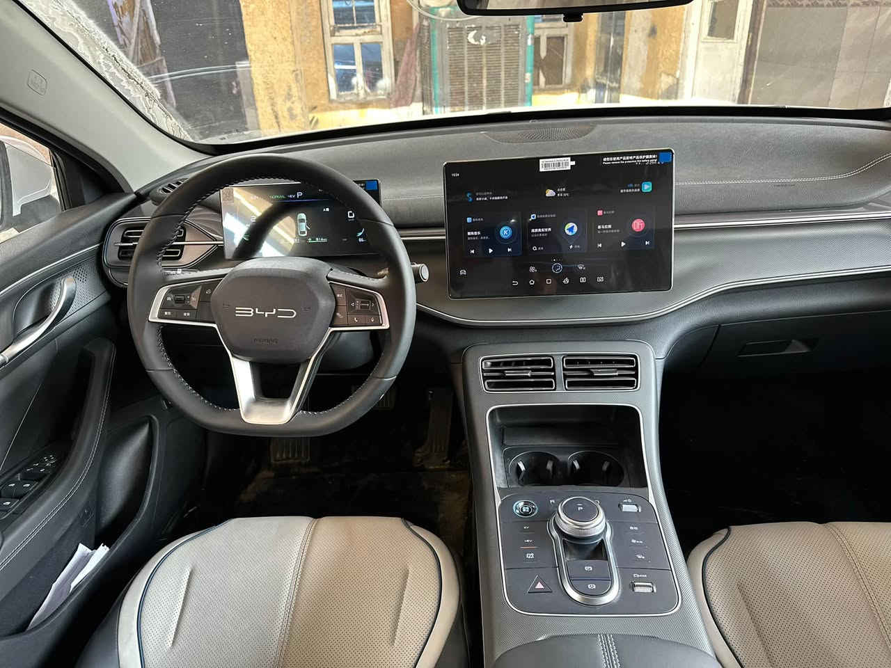 🚘 BYD Destroyer 05 2026
موديل حديث، مواصفات مرتبة واقتصادية الـPlug-in Hybrid… الـDestroyer 05 خيار يجمع العملية والراحة بتصميم مميز.

✨ أبرز المواصفات:

✅ فتحة سقف
✅ ويل كروم
✅ كير ماوس
✅ شاشة وسطية
✅ عدادات ديجيتال
✅ تحكمات ستيرن
✅ دخول ذكي وتشغيل بصمة
✅ مقاعد جلد
✅ كاميرا خلفية
✅ حساسات خلفية
✅ قطعتين تبريد خلفية

***********
***********
