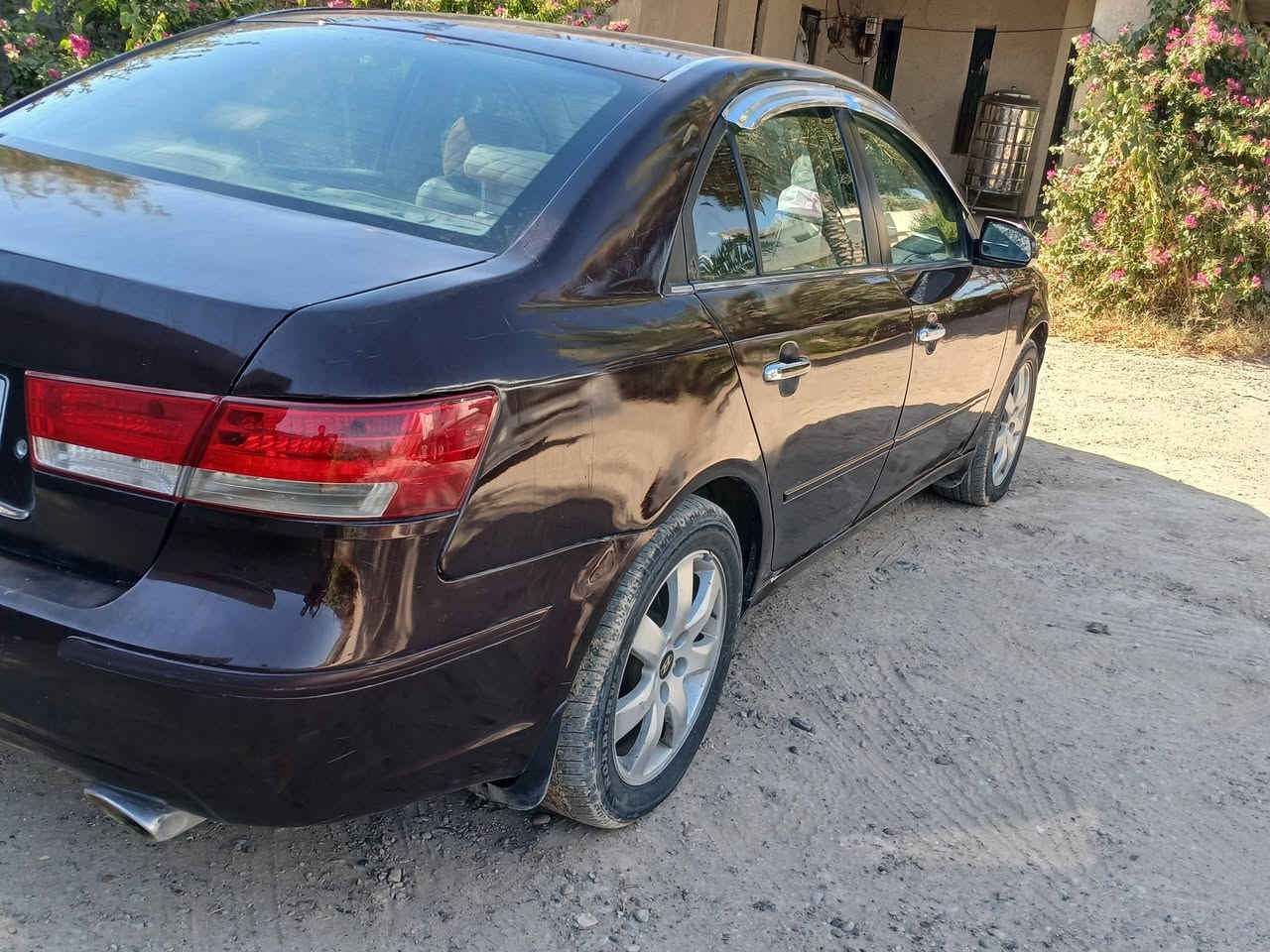 السلام عليكم سوناتا للبيع رقم بغداد بسمي محرك سته مويل ٦ 
سياره جاهزه بيه مكانات بيهن صبغ ابيع مصبوغه حزام مكان سياره بغداد ابو غريب 
سعر ٨٢ بيها مجال 
‎***********
يوجد وتساب
