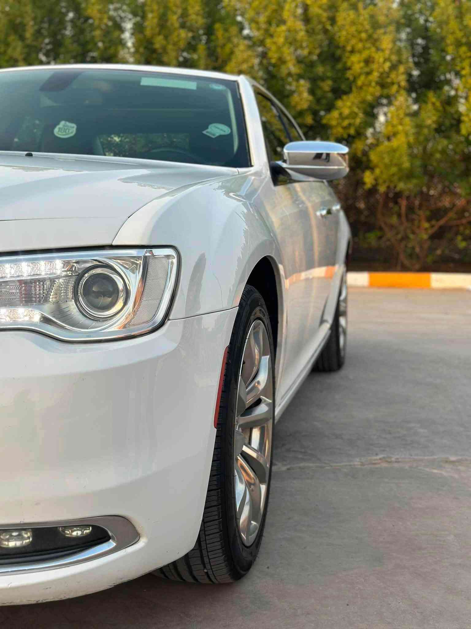 Chrysler 300c 2019 clean title
السلام عليكم كرايسلر 300C موديل 2019 كفالة كلين تايتل
المواصفات 🛑:
السيارة فول مواصفات 
بانوراما
مقاعد امامية تدفئة + تبريد 
مقاعد الامامية تحكم كهربائي
خزن ميموري
مقاعد خلفية تدفئة
بردة خلفية 
شاشة كار بلي واندرويد اوتو
كامرة خلفية دوارة
سيستم صوت الباين بلادي 
وباقي المواصفات المعروفة 
السيارة رقم دهوك الجديد
ملاحظة🛑:
السيارة بيها بارد واحد فقط باقي السيارة كفالة
للاستفسار الاتصال :

***********‬

***********
