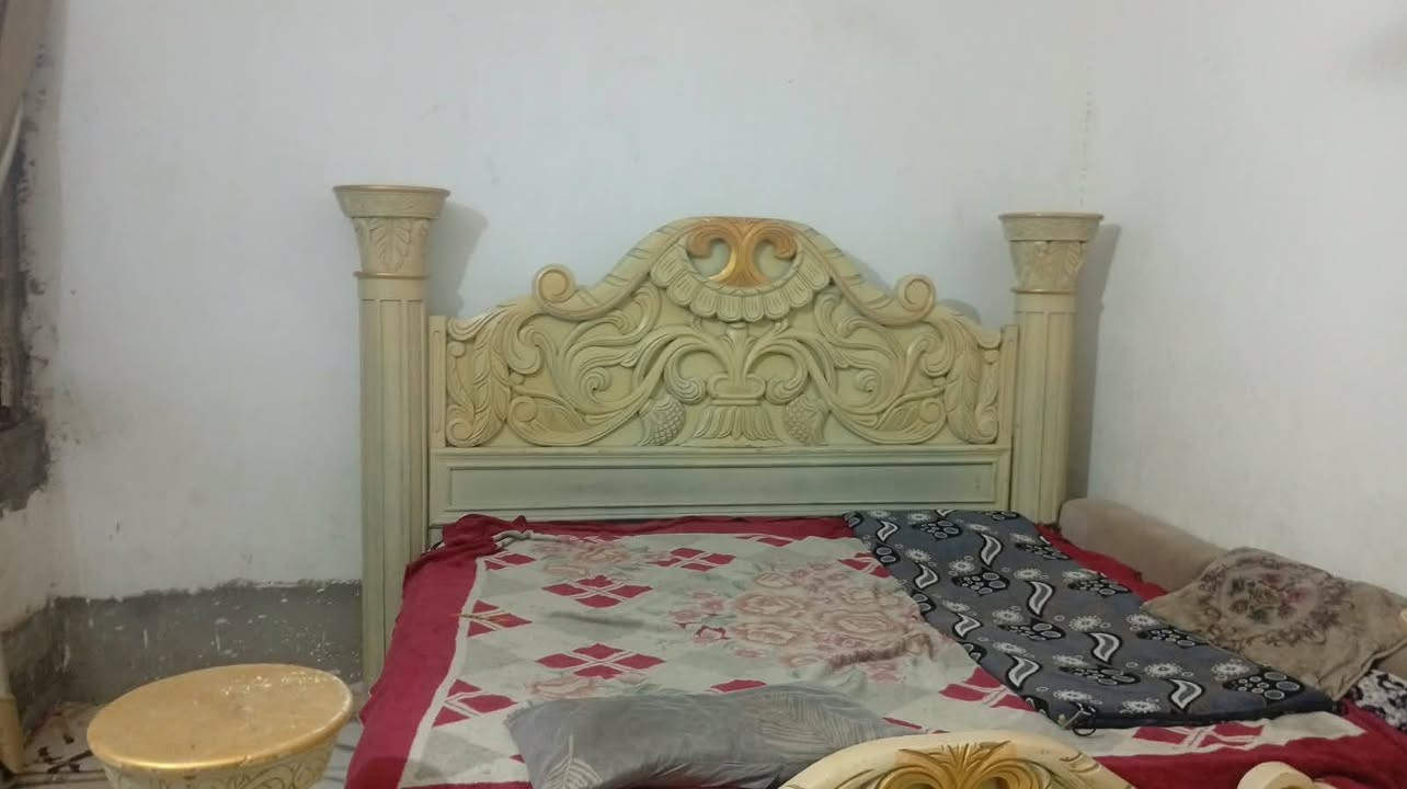 سلام عليكم عندي هاي الجربايه للبيع 80للاستفسار ***********
