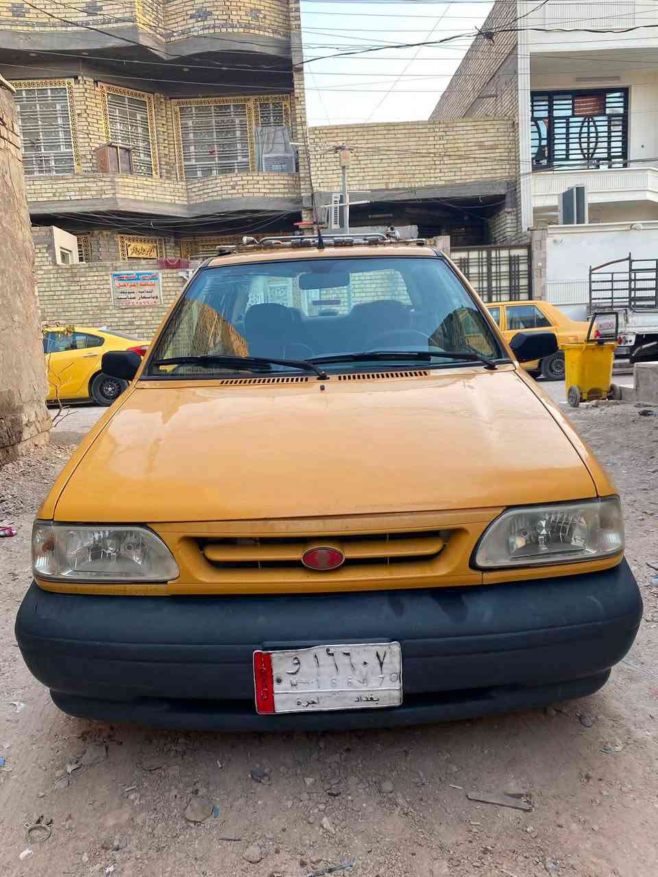 سايبا ٢٠١٥
كير وتبريد ومكينة خير من الله 
السيارة مال جناي نضيفة حتى تكسي ما مشتغلين بيهة مال بيت 
صدر امامي خلفي جديد 
بيهة فطر بالشاصي كلش زغير اقل سانتيم ومصلح 
تخم تاير جديد 
باتري اصلي جديد 
سعر ٣٣ وبيه مجال 
***********
