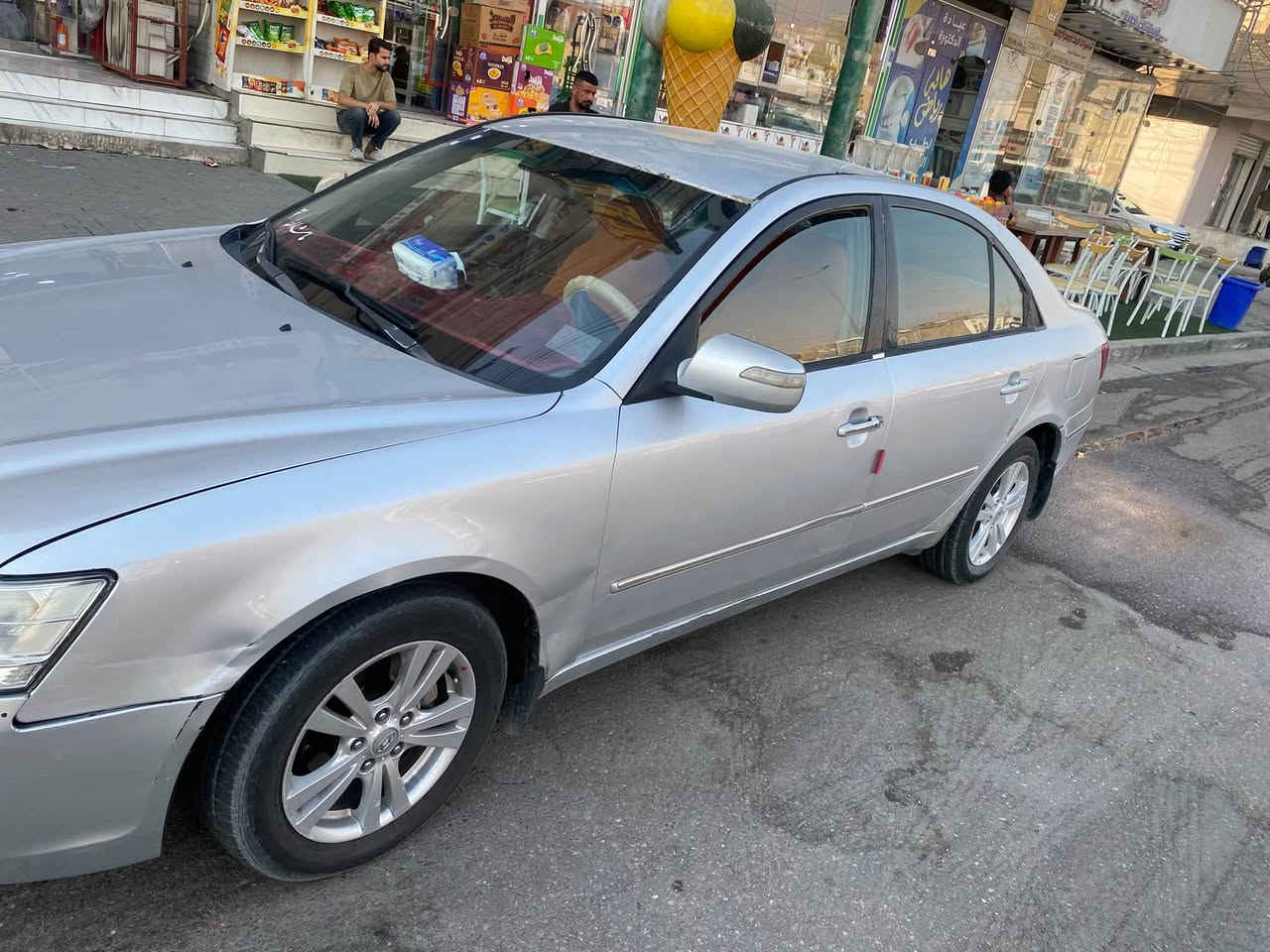 سلام عليكم سوناته ٢٠٠٩ فول ماعده الفتحه جاهزه السعر٩٠ورقا اوبيهة مجال تفاصيل السيارة اكثر هاذة الرقم *********** مكان السياره البصره حي الصدرين
