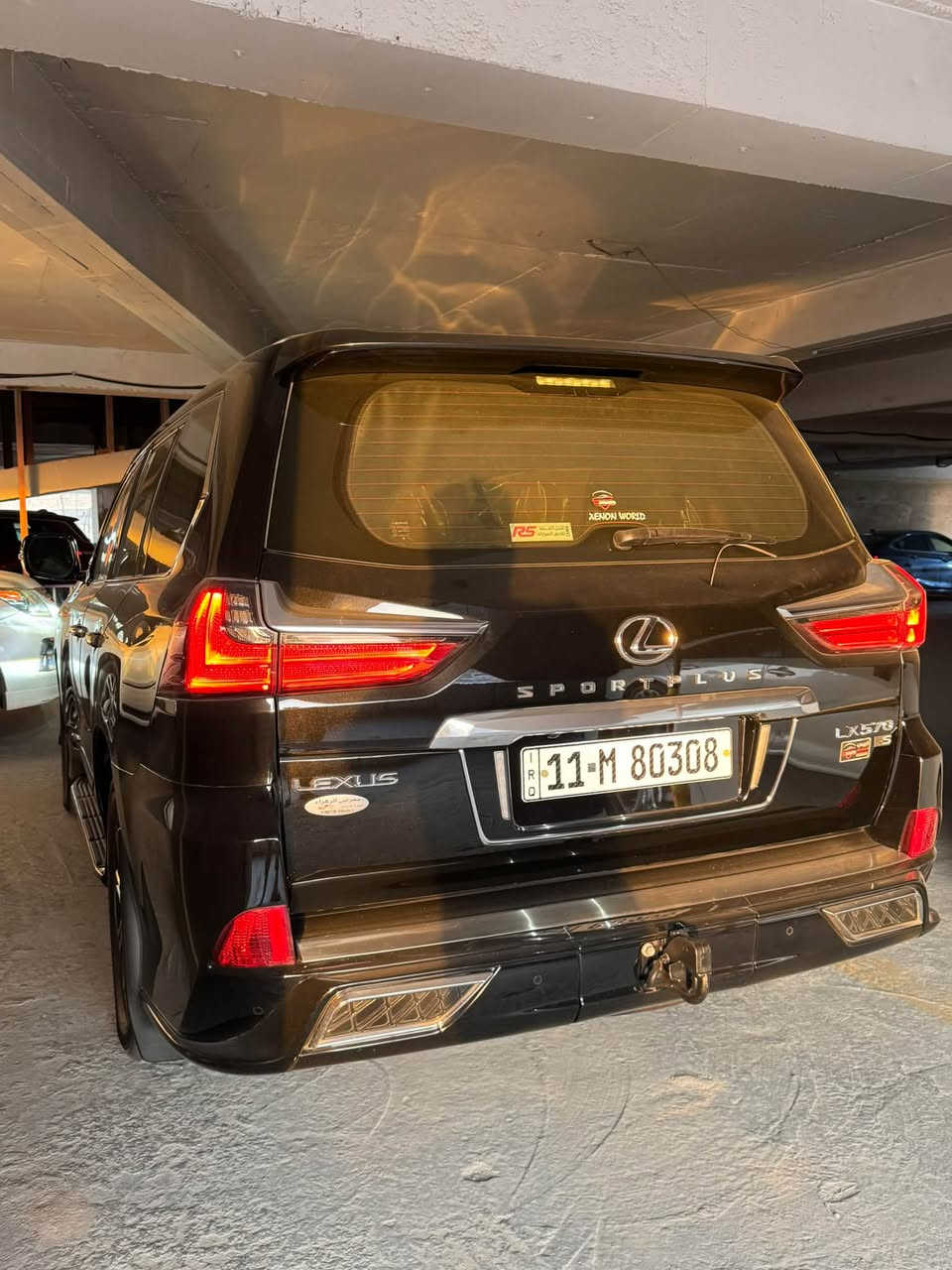 السلام عليكم
لكزس  2021  LX 570  SPORT PLUS السيارة كلش جديدة و استخدام اقل من يومي مكفولة كفالة عامة رقم بغداد باسم والدي 

رقم بغداد 

بيبان شفط وصندرق كهربائي وشفط 

السيارة ماناقصها شي لا ارضيات ولا شي كاملة من كل النواحي

السيارة مغلفة نانو عند افضل مركز بالبصرة 

محرك 8 سلندر جديد ومضمون ومحد حاط ايدة بالمحرك 

5 كامرات 
رادار 
نقط عمياء 

طخم تاير جديد 

شرط لاشخط لابالبدي ولا بالويل 

السيارة مامتعوبة ونضيفة حيل و احلا من الصور بهواي 

ماشية 37 الف 

البصرة الزبير ***********
