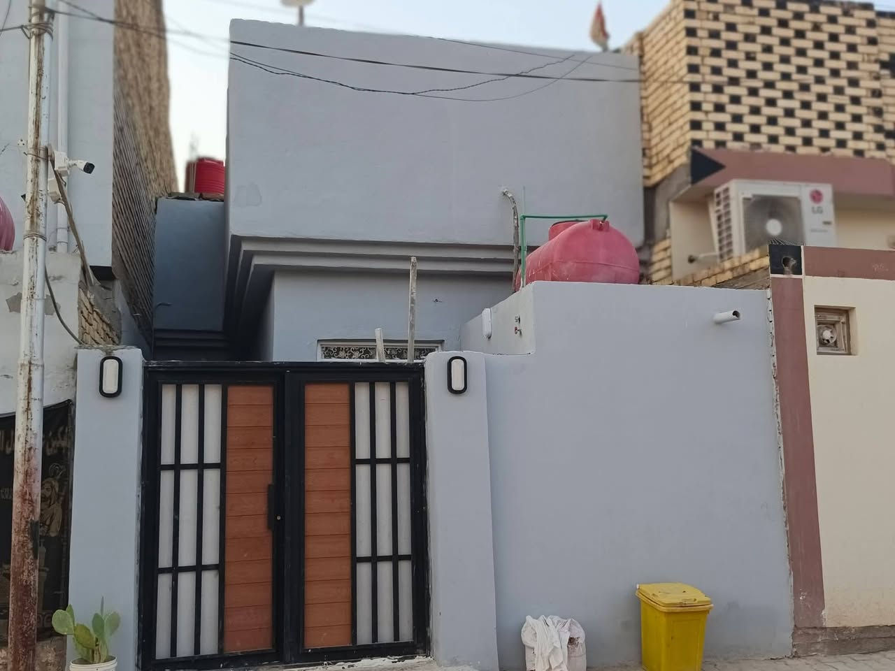 النجف الاشرف • بيت للبيع • ١٠٠م
