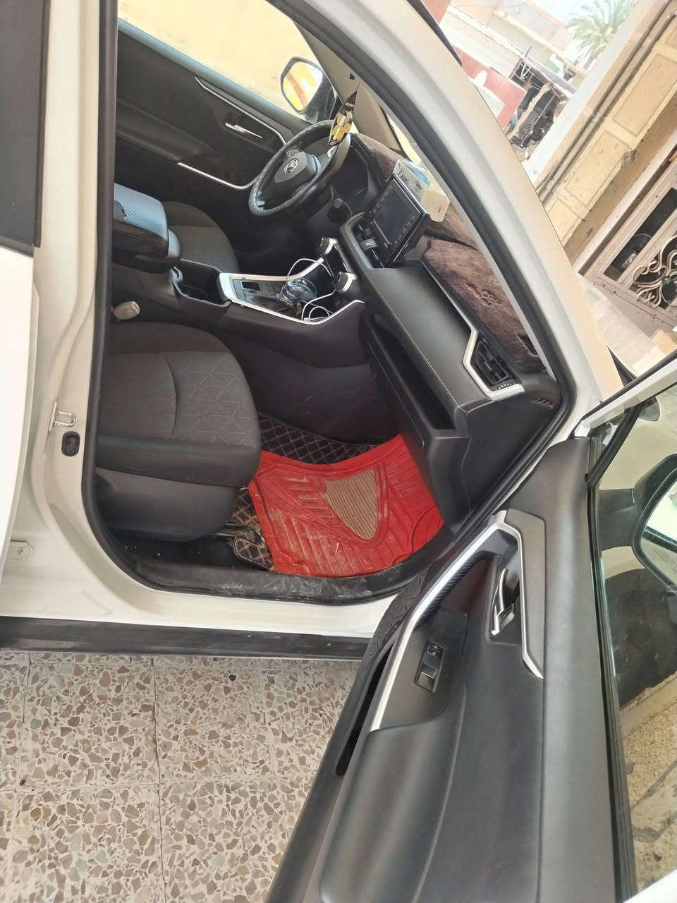 للبيع راف فور 2022  فئه XLE بريميوم ✅

 بانزين محرك 2500 وارد امريكي ماشية 62 الف ميل فقط
حادثها مرفق بل صور 
باتري جديد تخم تايرات جديد 
مواصفاتها:
٣ وضعيات قياده Normal, Echo, Sport  
 📍بصمه ودخول ذكي
📍
📍تدفئه سترين

📍رادارات جانبيه ( نقطه عمياء )
📍رادار امامي (تحديد مسار )
📍اوتو هولد
📍اوتو ستوب
📍دخول ذكي   
📍فتحه سقف سلايد
📍كامره خلفيه
📍داخل بيجي 
📍باب الصندوك كهرباء
📍كشنات كهرباء
📍تبريد قطعتين
📍تحكمات سترين
📍هاند بريك بصمه
📍مثبت سرعه تفاعليAdaptive Cruise Control
 مكان السياره صلاح الدين بيجي 
📌السياره حلوه ونظيفه ومابيها اي نقص بلعافيه على الياخذها
ا
للتواصل ***********
السعر.  225 وبيها مجال بسيط
@إشارة
