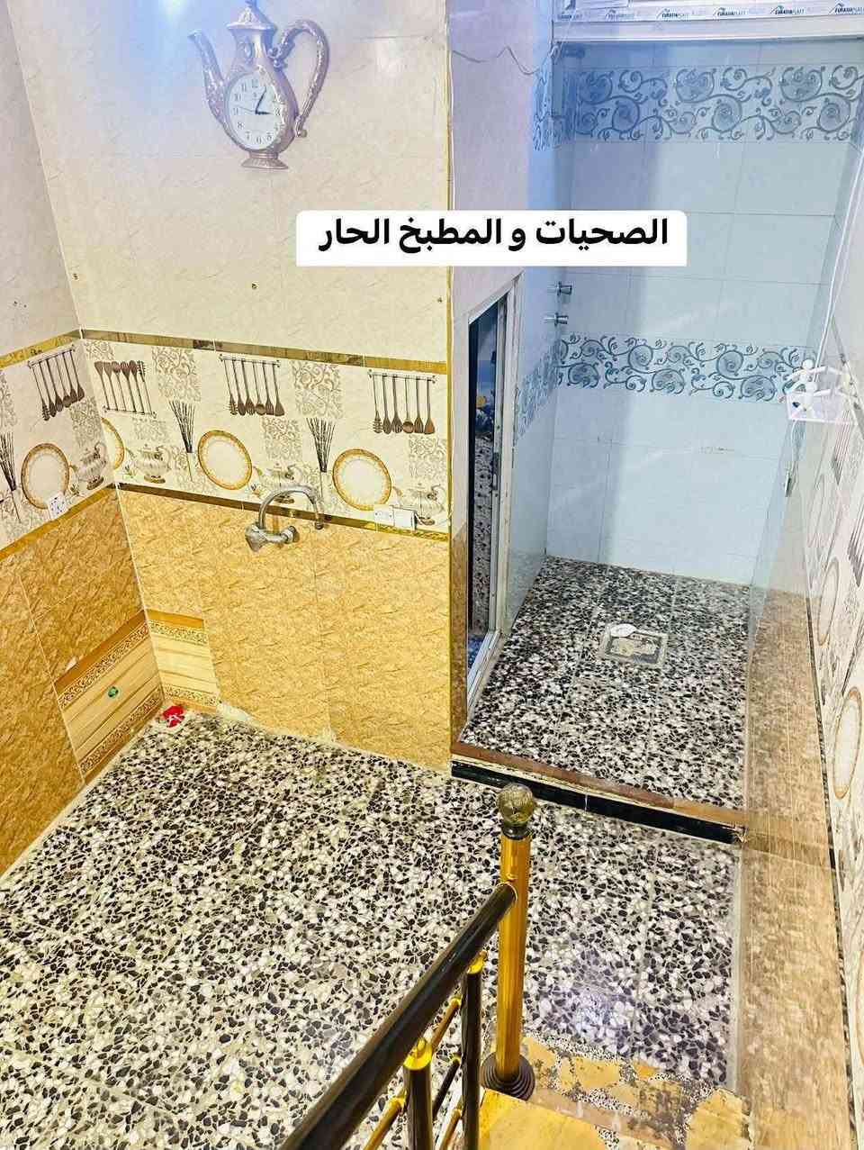 السلام عليكم 
مشتمل للايجار المساحة 50 متر الموقع حي البساتين شارع الشيخ منهل 
استقبال و مطبخ و مطبخ حار وغرفتين فوك وبالكونة  
و ٣ حمامات بناء حديث ومنطقة هادئة 
ماريد عائلة جبيرة رجاءآ 

***********
