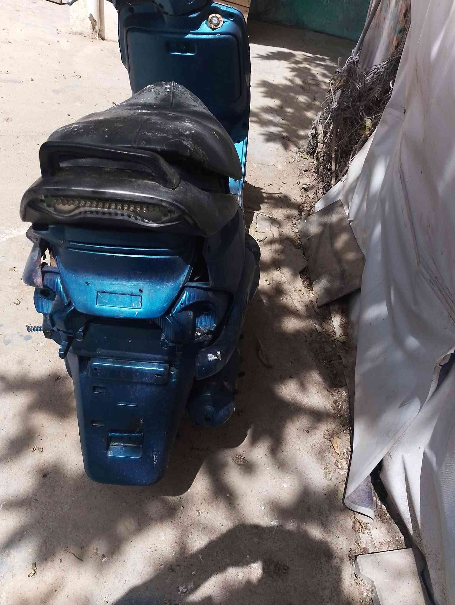 يالله خوان ذني دراجتين سبيسي ماليزي وفراش ياباني فحل ثنيهن يشتغل هندر كهربائيات ماعرف ربطهن عوزهن كابريترات لان كابريتراتهن ثنيهن لامنضفهن ولافاتجهن تريد تبدلهن تريد تنضفن دراجات تشغل هندر وتطلع  اهذت سياره وماحتاجهن بعد سعرهن مناسب ثنيهن ب350 مكان زيت القوس ***********
