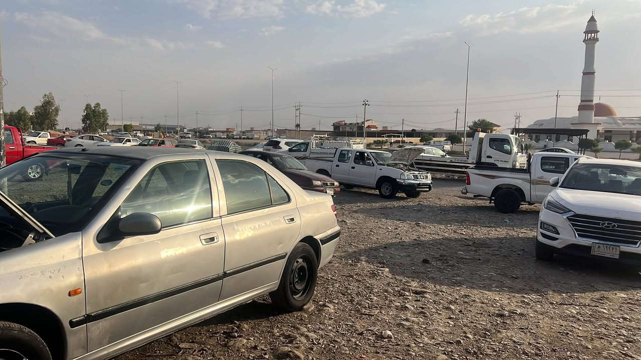 سلام عليكم بيجو موديل2000حجم406تحويل شرط سيرا جديد كيرا مكينا بشرط تبريد شغال تخم تير جديد الصدر جديد كهربائي كول شغال( رقم موبيل)(***********)سعر ٣٥بي مجال
