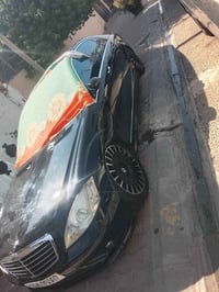 اس كلاس • ٢٠٠٨ • محرك ٨