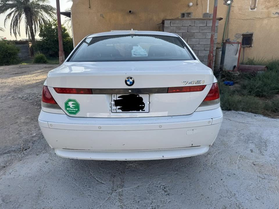 بي ام باخرة vib  كفالة عامة بدون كص كير محرك تبريد حدادة. سعر ٥٠ مكان السيارة بغداد ***********
