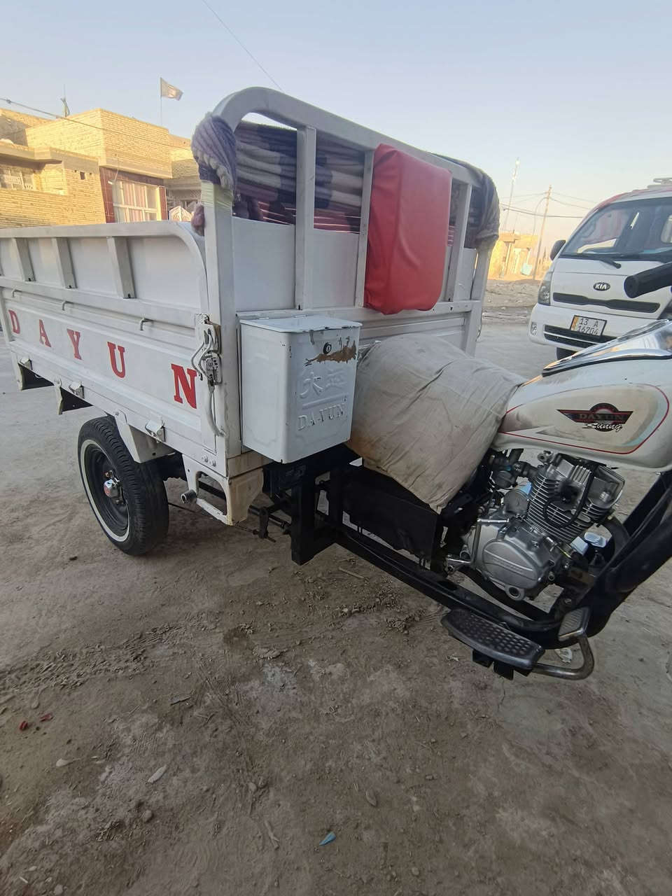 ستوته للبيع موديل 2021 نضيفه مابيه نقص كمله سعره مليونين 100 وبيه مجال قليل حك جيه  مكان الشطره هذه رقمي ***********
