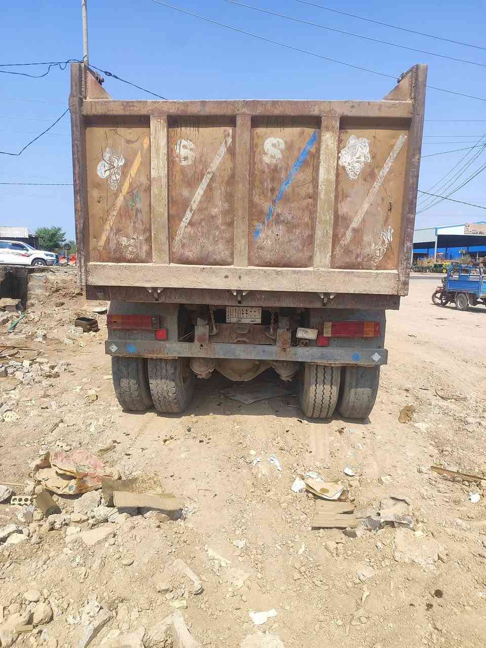 السلام عليكم 
فالفو موديل 81 محرك n10 عالسحگ گير 4×4 دگمتين كلچ جديد مجموعه فراشه تخم ويل صاج رقم جديد إلى 28 سياره تحويل مباشر
للبيع فقط
***********
