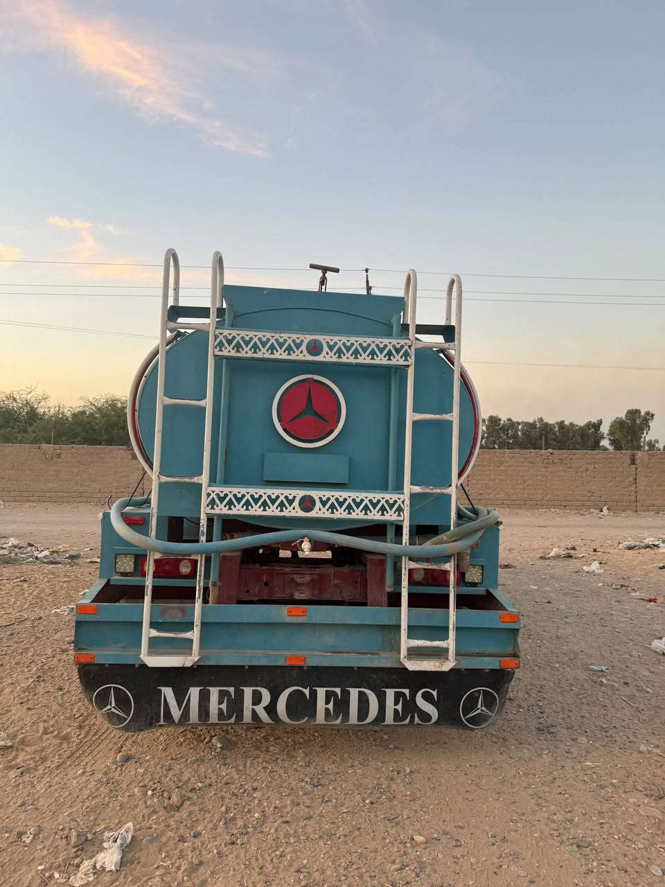 ابو ردين تنكر للبيع موديل 75 رقم نينوى العنوان صلاح الدين بيجي رقم الهاتف ***********
***********
