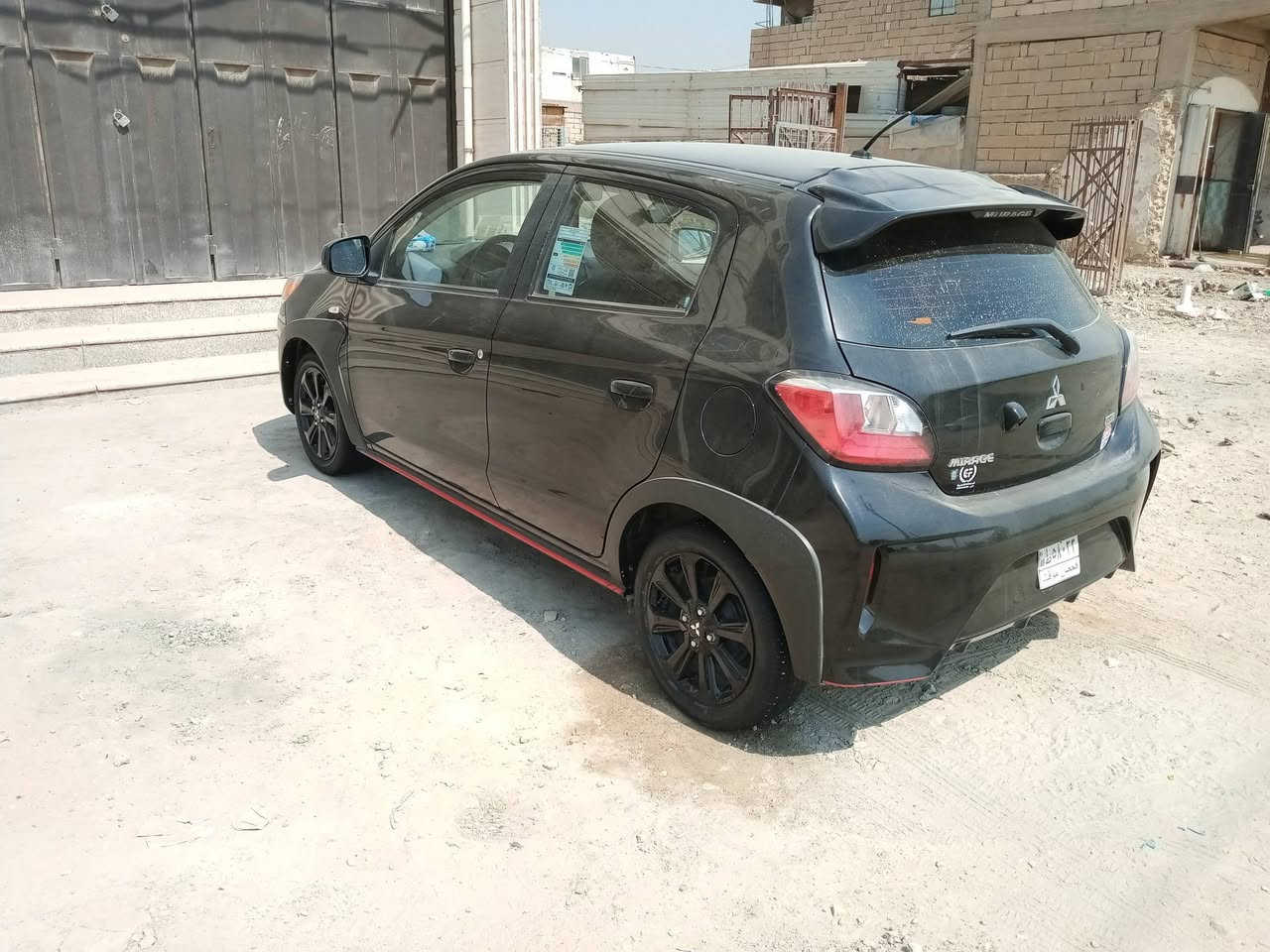 سلام عليكم عندي سياره ميسيبوشي ميراج موديل 2024السيلره حادثها فقط چاملغ بارد مثل ماموضح بلصوره  السياره ماشيه 8000الف بدون رقم العنوان بابل السياره بدون صبغ جديده بمعنى الكلمه 
رقم التلفون ***********
