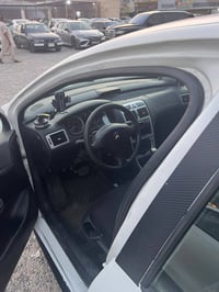 بيجو فرنسي 307 موديل 2005 تبريد ثلج رقم بغداد دولي جديد سنويه 2031 باس...