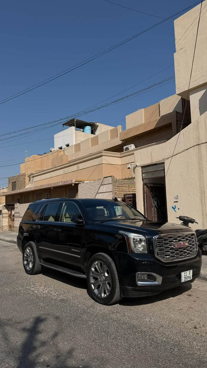 السلام عليكم GMC يوكن دينالي فول 1/1  موديل 2016
محرك 5300 المرغوب
مواصفات الدينالي معروفة غنية عن التعريف
فتحة سقف
جنطة كهرباء
شاشات عدد 2 امامية وسطية
داخل ملكي منفصل
تدفئة تبريد كشنات امامي وخلفي
كراسي امامي وخلفي كهرباء مع خزن ميموري
ويل حجم 22 انج
فور ويل دفع رباعي
لايت وبك لايت LED
دشبول وعداد الكتروني دينالي
اشاير بلمراية مع مراية شفط 
رادار امامي وجانبي
هزاز كشن 
سستم صوت مع دمام
وبيهة بعد هواية مواصفات
رقم بغداد بأسمي تحويل مباشر هزة جديدة وسنوية نافذه لل 2031 ستوني مجدده
محرك وكير ما مفتوح شرط الفحص
حادث السيارة بنيد مبدل وجاملغ اليمين نفسة مصبوغ بدون اي دواخل وشرط الفحص بلسونر
مكان السيارة كربلاء 
السعر 275 وقابل للتفاوض
للاستفسار ***********
