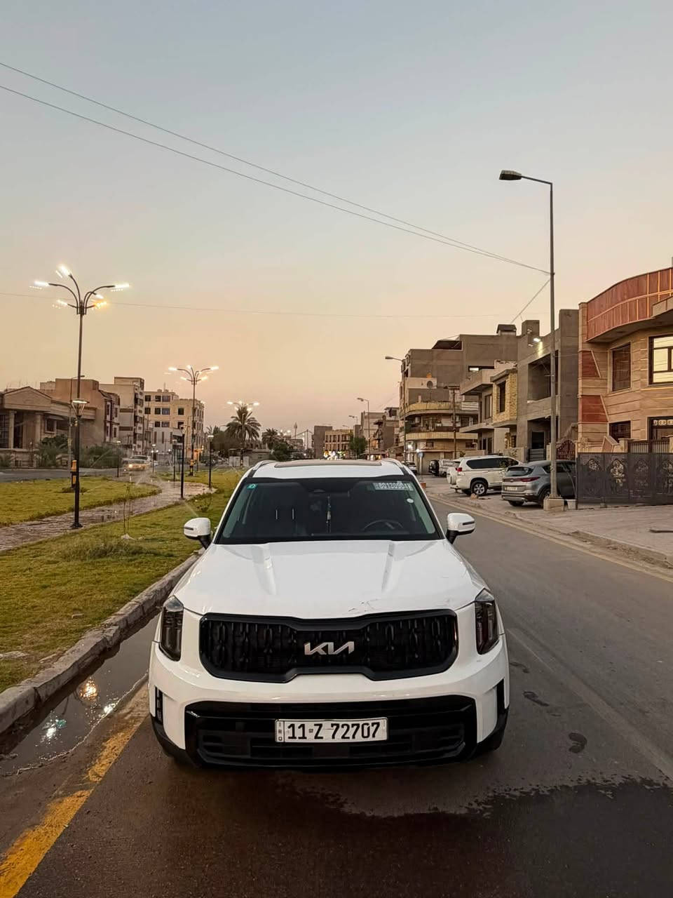 السلام عليكم
كيا تيلورايد 2024 وارد امريكي فول مواصفات نضيفة جدا ماشية 19 مايل رقمه مميز 

فتحة سقف 

مري كهرباء

كشنات vip جلد منفصل تدفئة تبريد 

رادرات جانبي امامي خلفي 

حساسات خلفي + كامرة دوارة

صندوك كهرباء 

بردات خلفية 

بصمة 

نظام ترحيب 

3 قطع تبريد 

حادث السيارة سرقة جاملغ امامي ولايتات وكلة اصلي رجعتة بدون اي دواخل صارت بيه طخة بسيطة بالبنيد طخه بايسكل

 السعر 310

للاستفسار *********** مكانه بغداد
