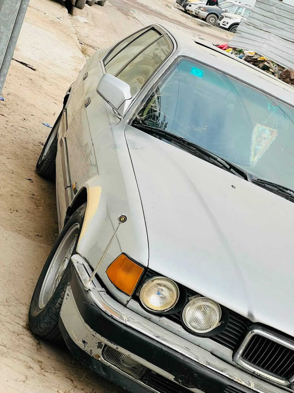 السلام عليكم للبيع BMW موديل 1991 مكفوله كير ومحرك وحداديه تبريد بدون حادث 735 كشنات كهرباء تدفئه كشنات سياره جاهزه السعر 33 العنوان بغداد الدوره الرقم ***********
