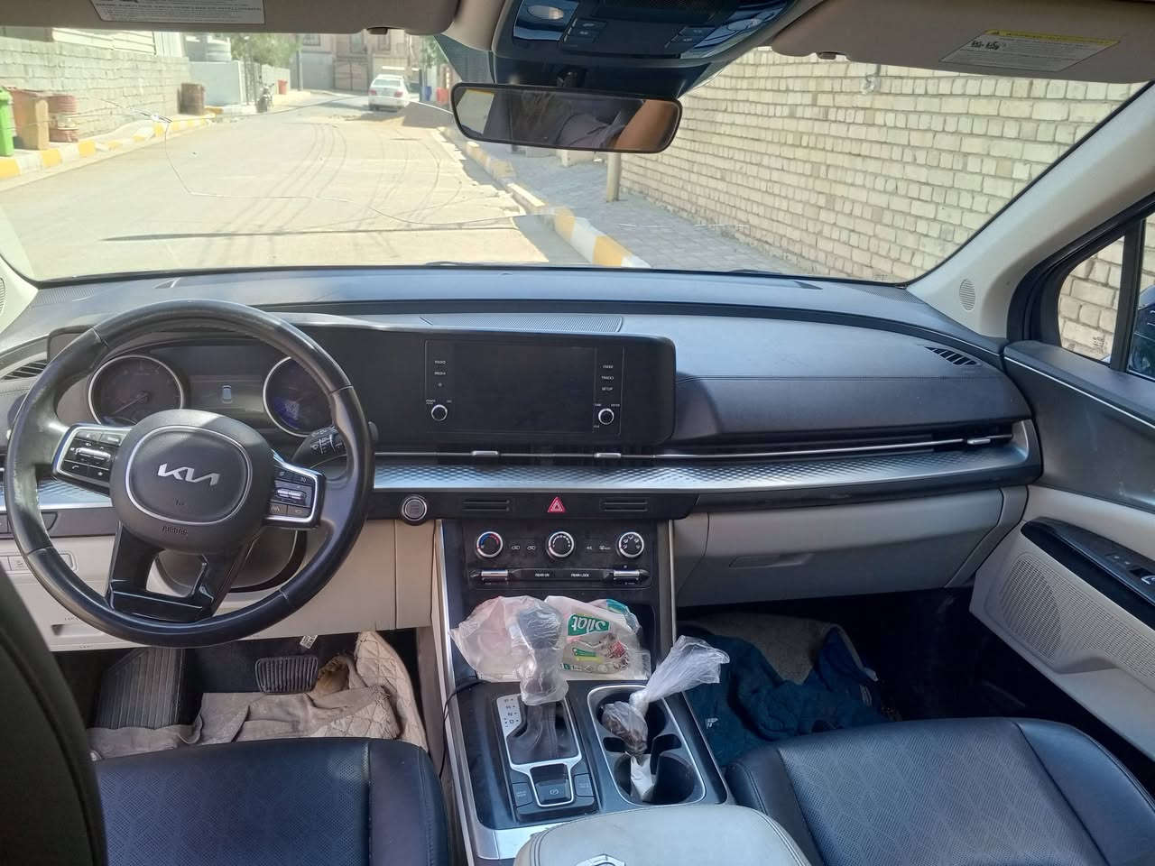 كرنفال للبيع موديل 22
ضرر سيارة فقط دعامية امامية فقط 
*********** رقم صاحب سيارة
