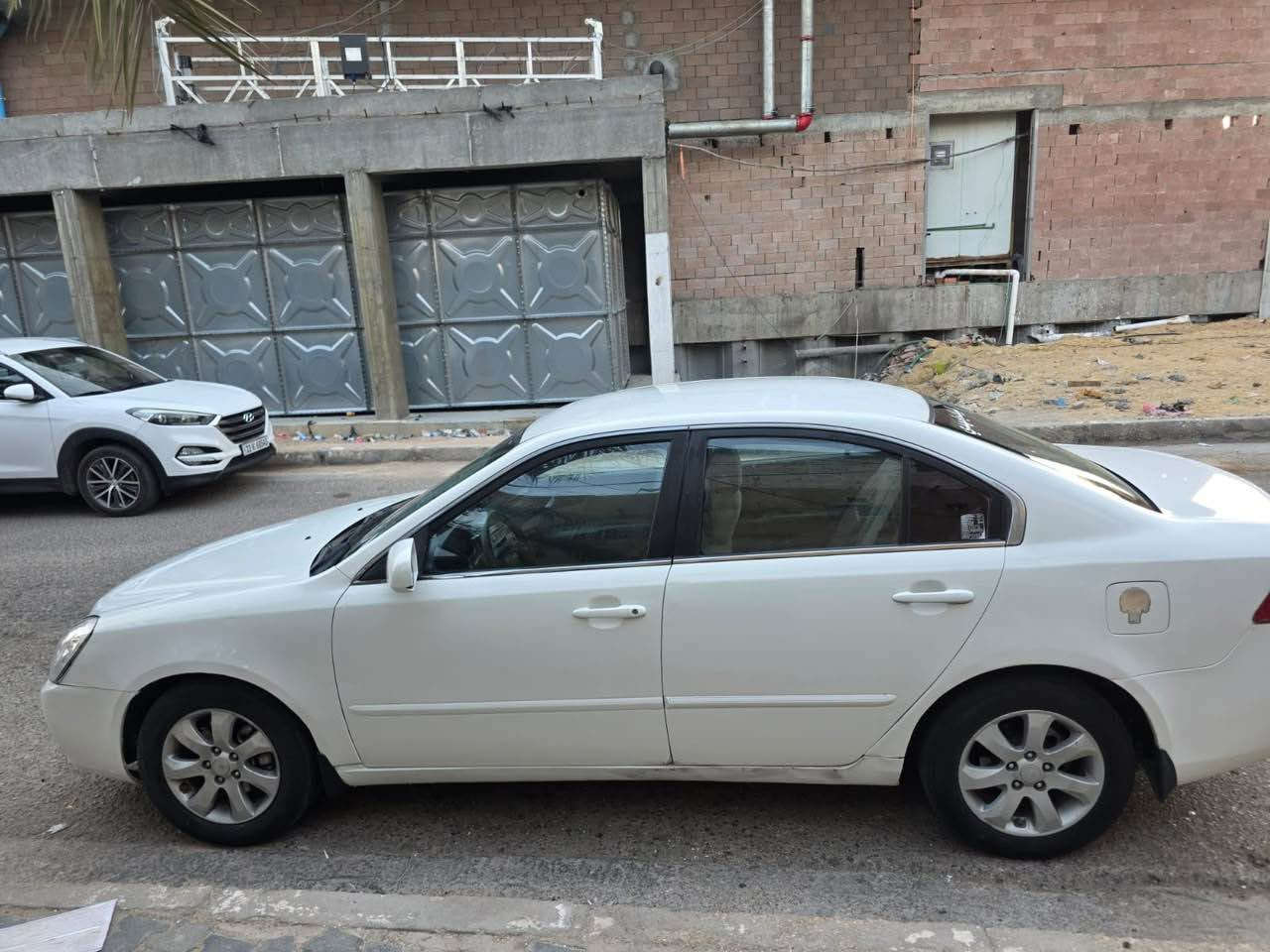 اوبتيما 2006 امريكي محرك 2700 رقم بابل مميز 
عنوان مركز الحله /*********** حلة, بابل
