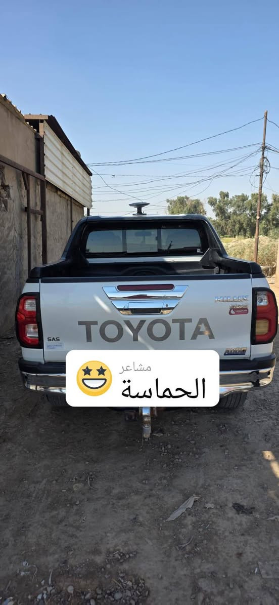 تويوتا  هايلوكس تي ارتي 
مديل 23 

ماشيه ١٠٠ 

موصفات تي ارتي تي معروفه 

سياره مال جناي 
 رقم اربيل شمالي بسمي تحويل ثاني يوم 
لسعر  320 بيه مجال  بغداد  الاستفسار  ***********

نص مكتوب في الصور:
- مشاعر الحماسة