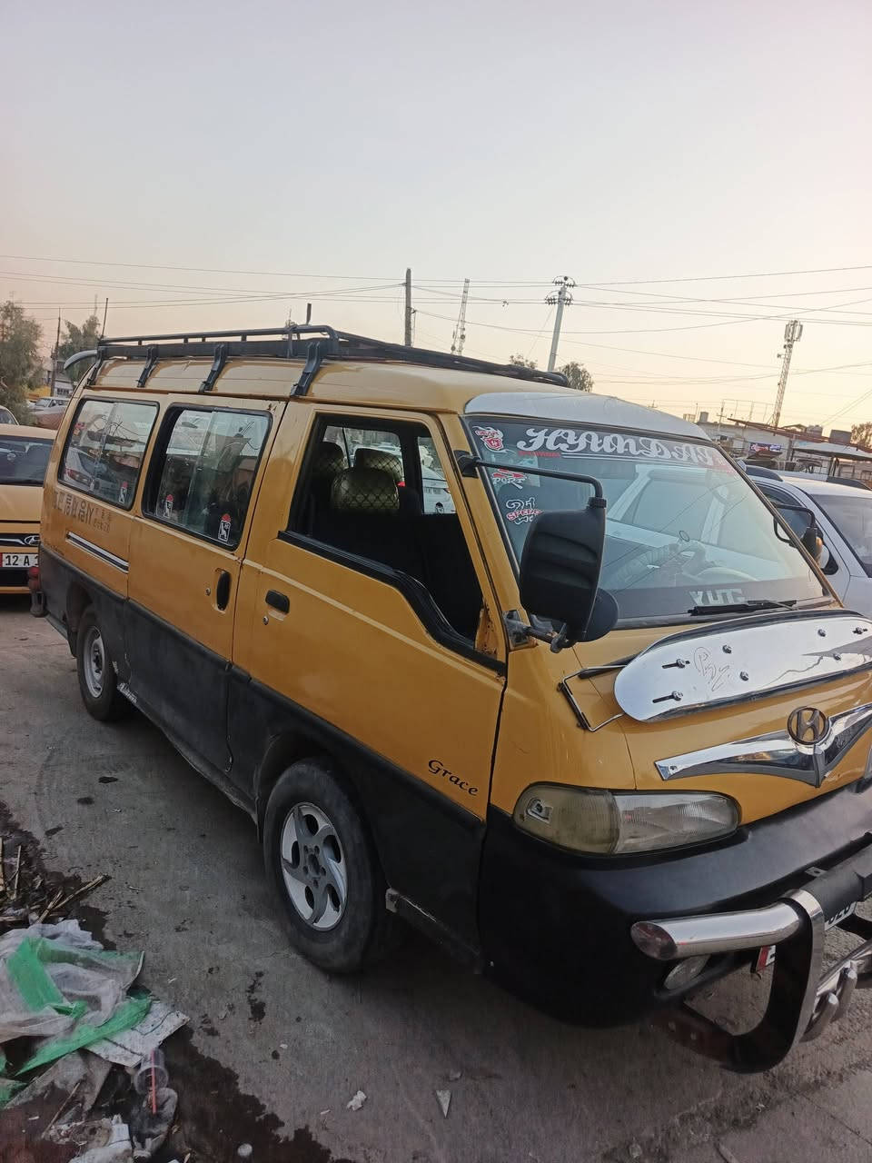 السلام عليكم كيه هونداي موديل 96للبيع محرك 3000نضيف وكير نضيف بس بيها ونه بل اكسل فقط مكاني موصل بيسان شرعيها موجود ابيع نقد فقط مابيع اقصاد للاستفسار اتصل***********
