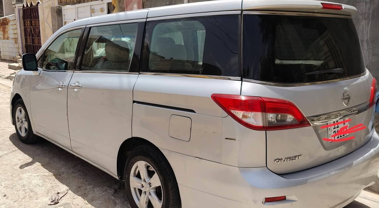 نيسان كويست 2013 مثل ما موضح بالصور سياره كير مكينه خير من الله  السعر 90الشراي يتصل على هذا الرقم واتس اب  بي ***********
