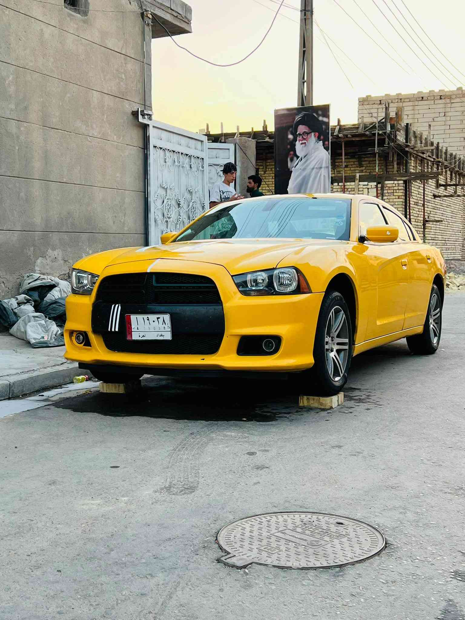 سلام عليكم جانجر موديل ١٢ تخم تاير حداديه اكسن كلهه جديد دواخل عسلي  سعر ١٣٥ وبيها مجال قليل (***********
