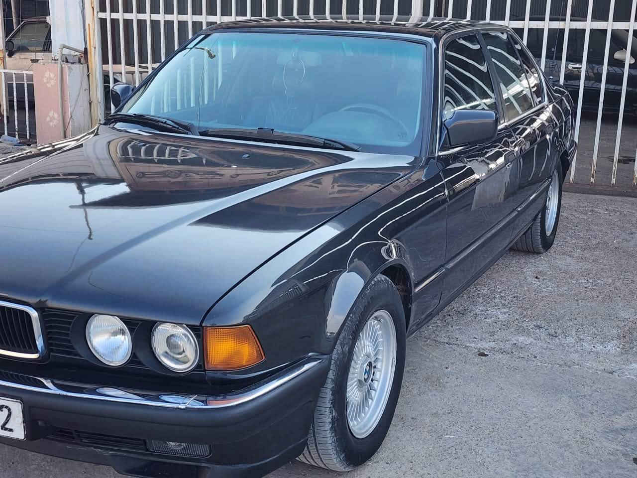 بي ام ٧٤٠ ١٩٩٤ • بي ام ٧٣٠ ١٩٩٢ • بدون حادث