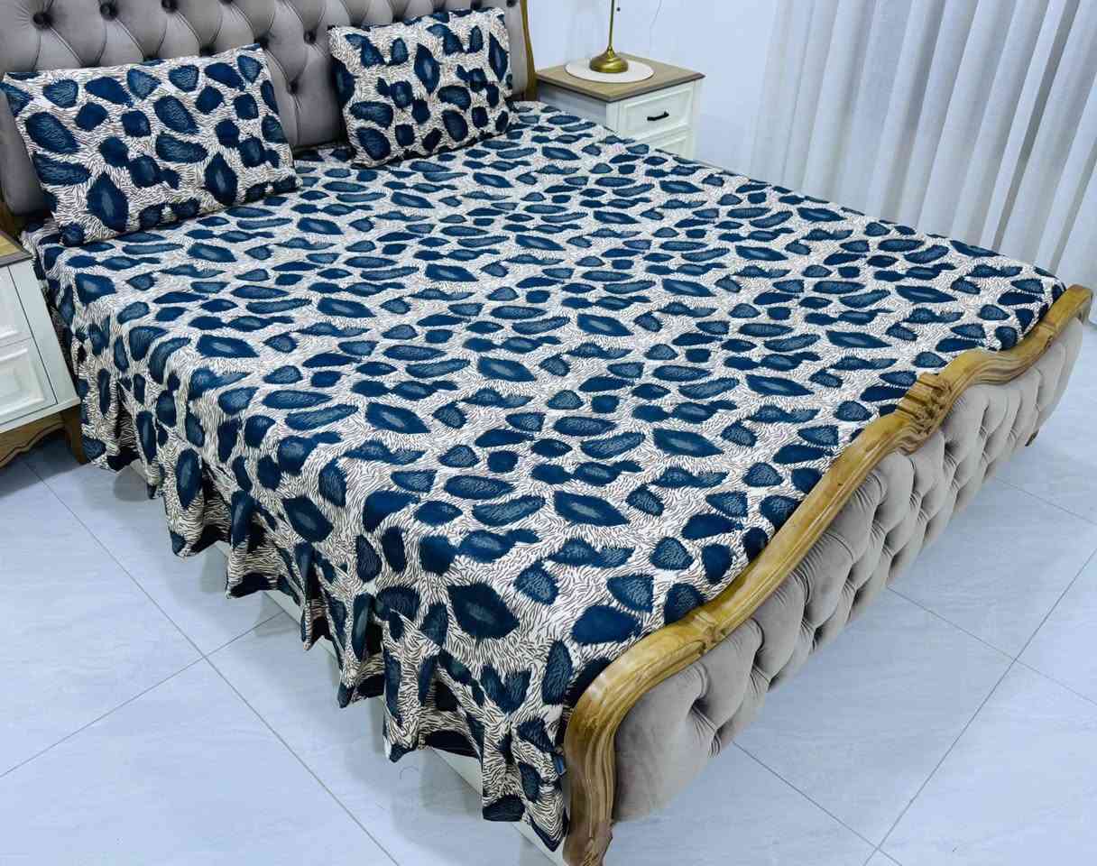 فرشه قماش همايون 
قياس  الفرشه 220*200
الحجز والاستفسار وتساب أو مراسله البيج
