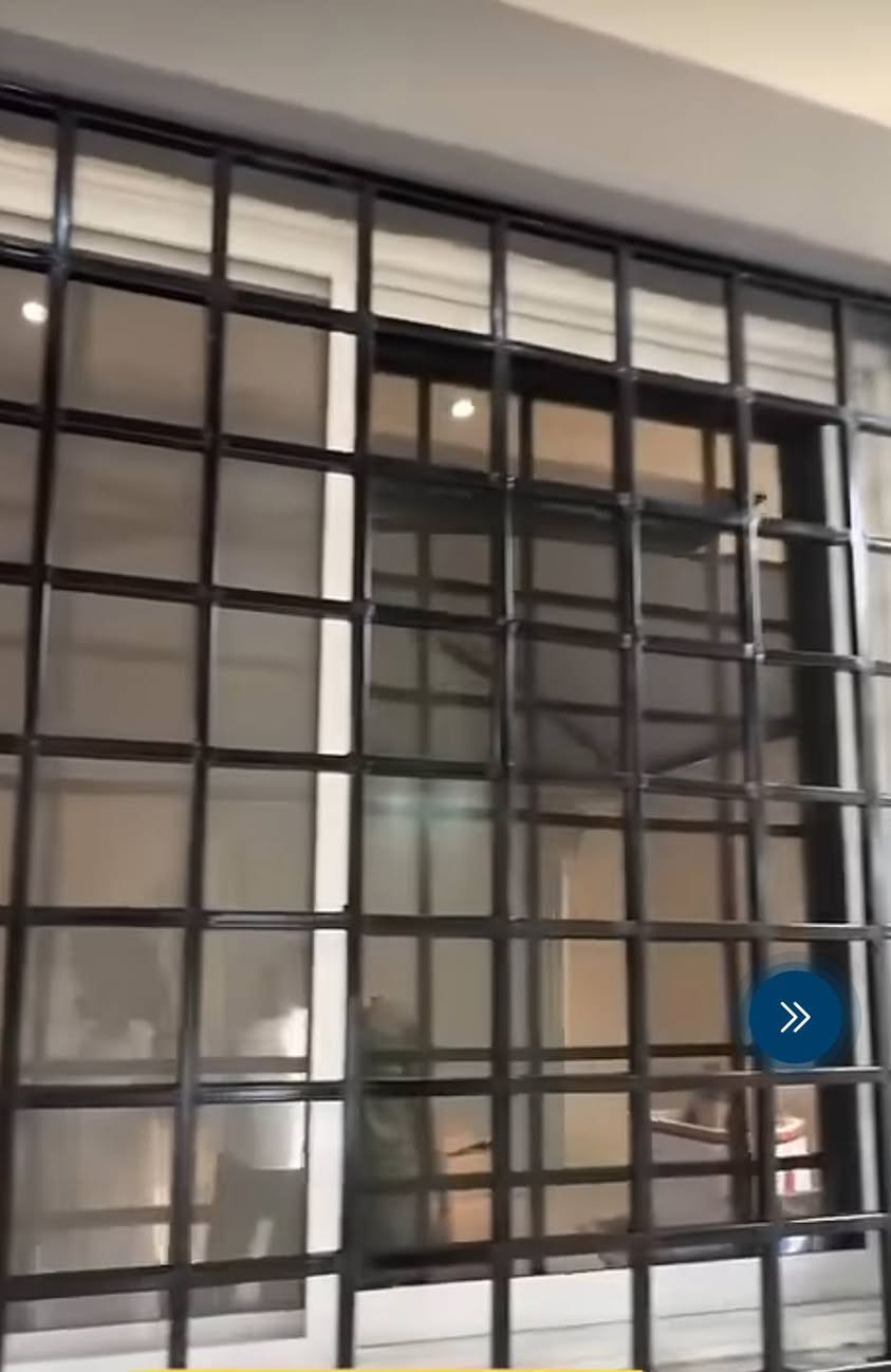 حداديه متنقله كافت عمال الحداديه وتصليح بيبان وشد حمايت شباك بيبيسي
