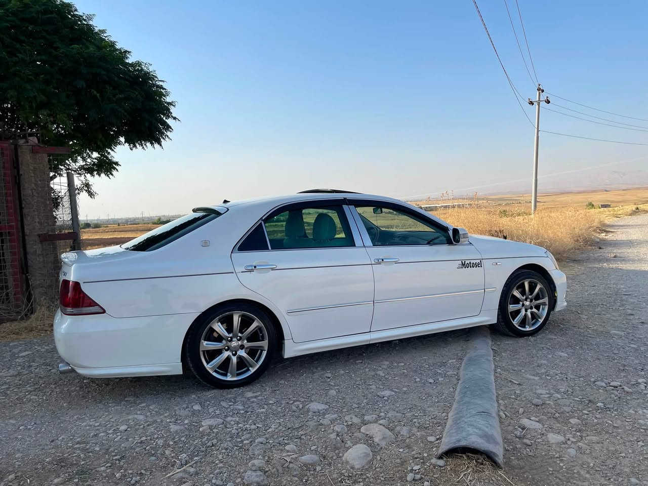 سەرەتا بە ناوی خوا
شاهینە 👑 مووسسس مووسسس
مۆدێل 2005
182🔥
3 دوگمەی فول 
سڵاید 
پەردە 
جام کارەبای 
ئاوێنە کارەبای 
ئاوێنە ئیشارەت و هیتەر 
چوار کوشن کارەبا 
چوار تایەی تازەی لە ژێرە 
سەیارەکە یەک دینار مەسرەفی نیە ڕۆن و هایدرۆلک گێرو هەموی تازە گۆراوە 
بەرەو ڕو لە ڕەسمەکان جوانترە فول فولە سەیارەکە  
***********
