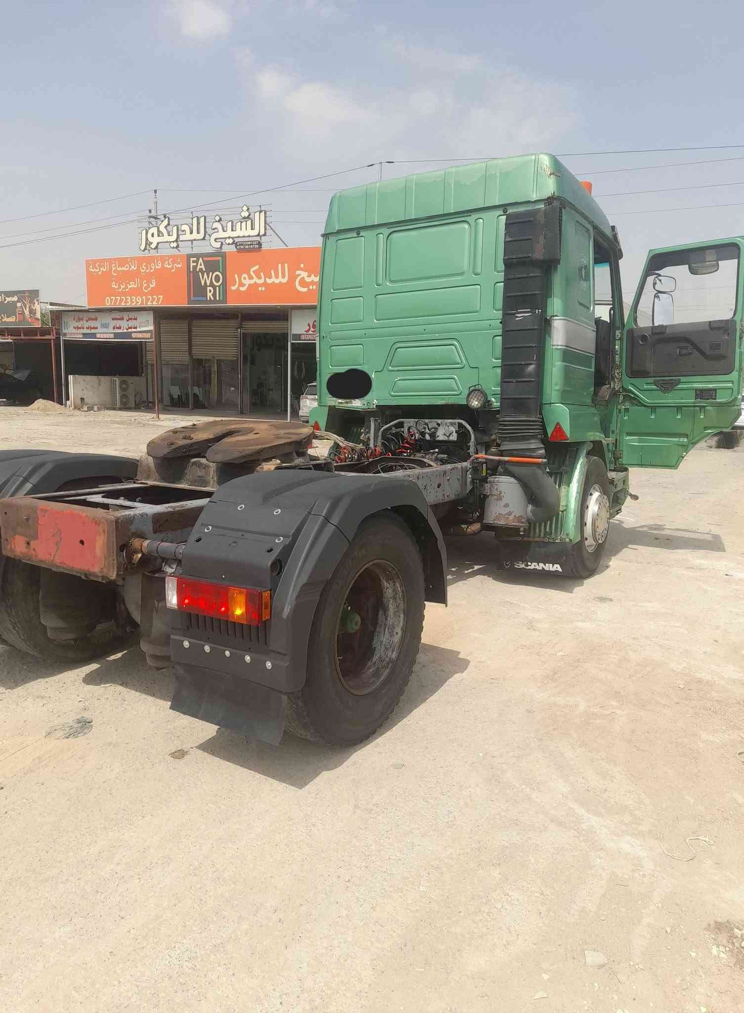 السلام عليكم اسكانيا ٩٦ مكينه بم٨٨ فحمي عادي كير ٩٠٠ شاصي ١٠ مسجله فلات سنويه ٢٨ تحويل السعر اتصل *********** واسط عزيزيه
