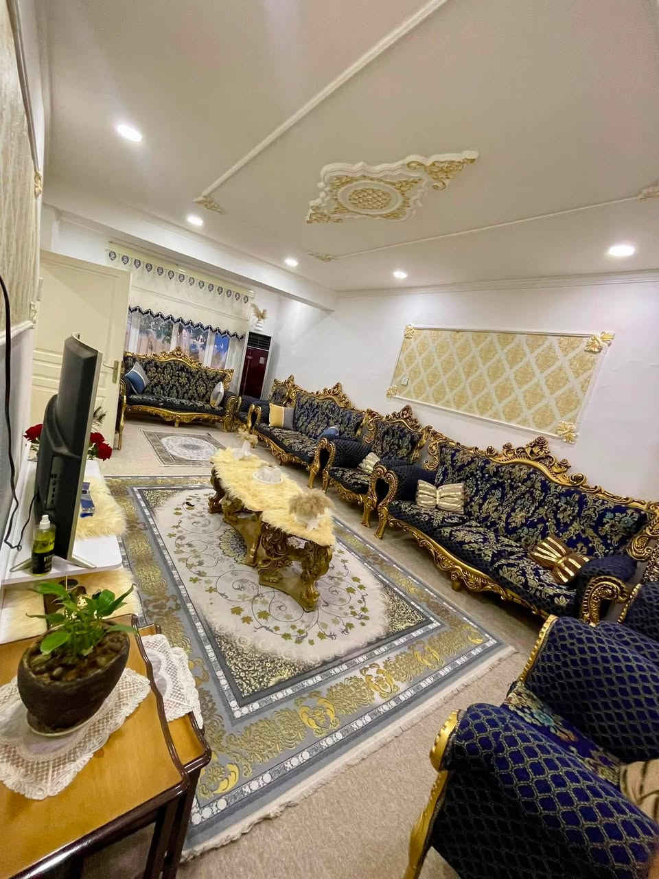 خانی بو فروتنێ
خاني بو فروتنێ / دار للبیع
خانی بو فروتنێ دهوك / تاخێ حی شرطە سەری 
لپشت شارع غازێ کەڤن
مەساحەت ٢٢٠م 
دوو نوهەم و سەرداڤ
نوهەمێ ئێکێ (دوو ژوورێن نڤستنێ ـ پێشوازی - هول - لێنانگەهـ - دوو تەوالیت و حەمام)
نوهەمێ دووێ ( چار ژوورێن نڤستنێ ئێك ژوان سویدی - تەوالیت - هول- بەلەکونەکا مەزن) 
بها (١٤ ومەجال)
💥💥💥💥💥
دار للبيع في دهوك / حي شرطه العليا 
خلف شارع غاز القديم
مساحة ٢٢٠م 
طبقين ومع سرداب 
الطابق الأول ( غرفتين نوم - استقبال - هول - مطبخ - تواليت اثنان و حمام)
الطابق الثاني (اربع غرف نوم واحدة سويت - تواليت - هول - بلكون كبير) 
سعر (١٤ و مجال)

***********-***********
