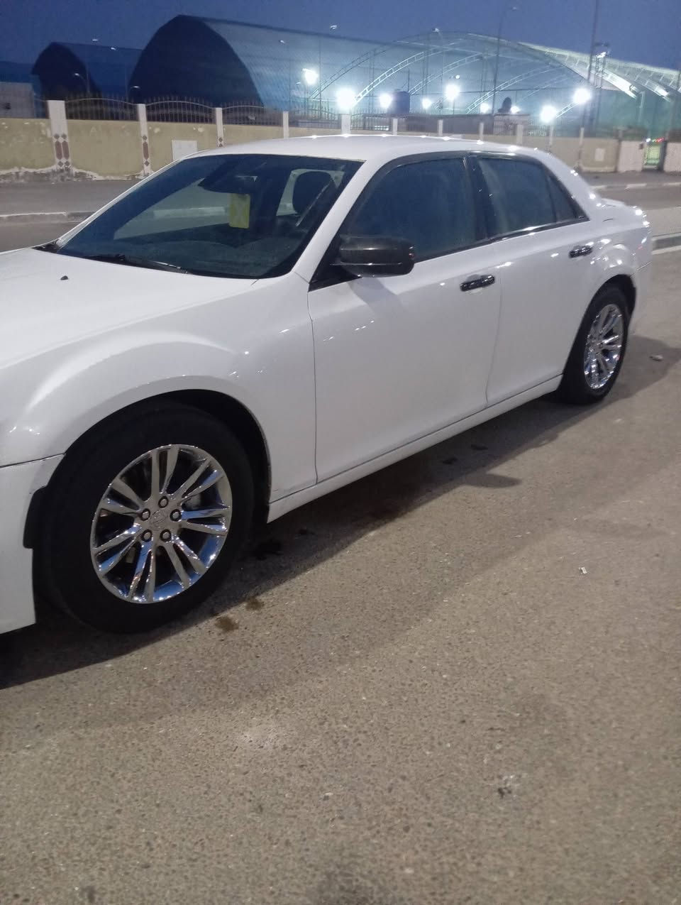 سلام عليكم أوباما  3600 اصل.   15S  كشنات تدفه تبريد السيارة جاهزة رقم بغداد دوالي والاتصال ***********
