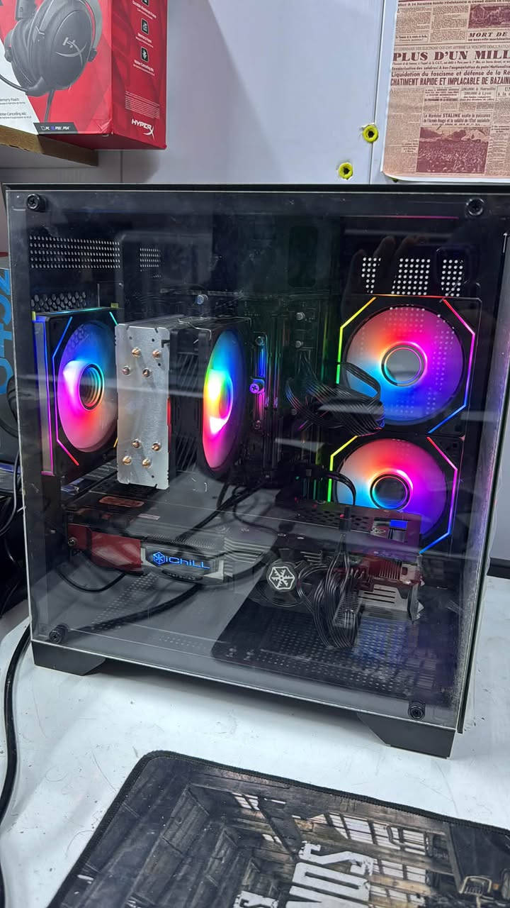 تحية طيبة شبابنا وحبايبنا 
تجميعة مرتبة اداء وحرارة ممتازة 
اغلب القطع جدد 

I5 10400F جديد
RAM 16 2666 جديد
M.B H410 V2 GIGABYTE مستخدم
Gtx1080 8GB ICHILL 4FAN مستخدم
SSD 128 HDD 750GB جدد
P.S550W+80PLUS جديد
CPU COOLER RGB جديد 
CASE 3FAN مستخدم
السعر ٦٧٥ الف سعر نهائي شبابنا 
متوفر توصيل لكافة المحافظات 
عنوان المكتب واسط كوت المشروع شارع الحاسبات مركز محمد صدقي التقني للحاسبات 
***********
