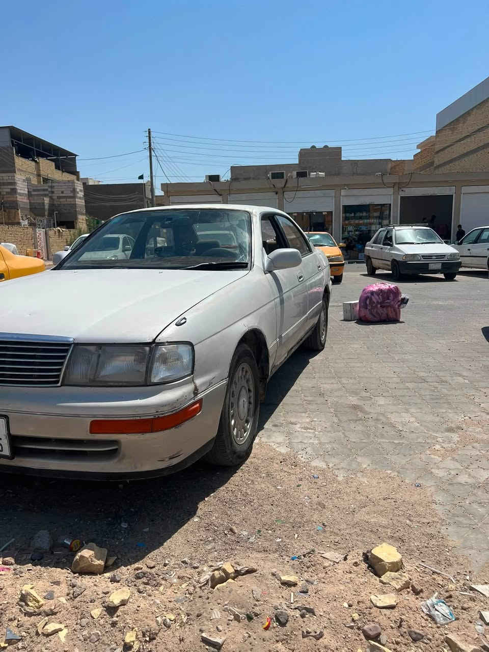 السلام عليكم
بطة متصل للبيع مكينة 2500 سيارة مرتبة رزنة بالشارع ما عوزهه شي تبريد يخبل صلوات مكفولة من الگصة نقل جثة سنوية تنتهي بـ2027 بأسم گرايبي ما تتعب يعني بيهه خياسات بالجامة الامامية شوفة عينك سيارة حلوة ونظيفة دواخل حلوة
موديل 1992 
السعر 50 وبيهه مجال للشراي ما متواجد فيس
***********
