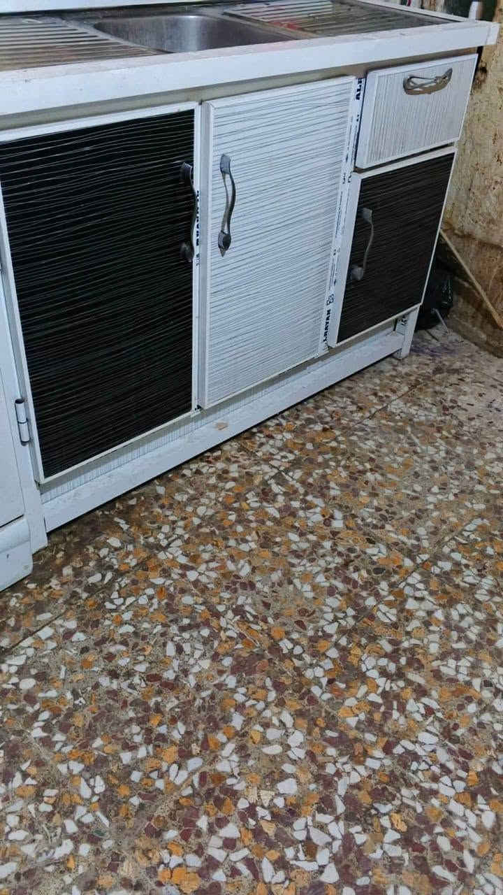 غراض للبيع كلمن وسعرة نضيفات والصور كدامكم السعر خاص مكاني حي الزهراء قرب جامع اهل البيت او الاتصال على الرقم *********** وافق ادمن رجاء ديوانية, القادسية
