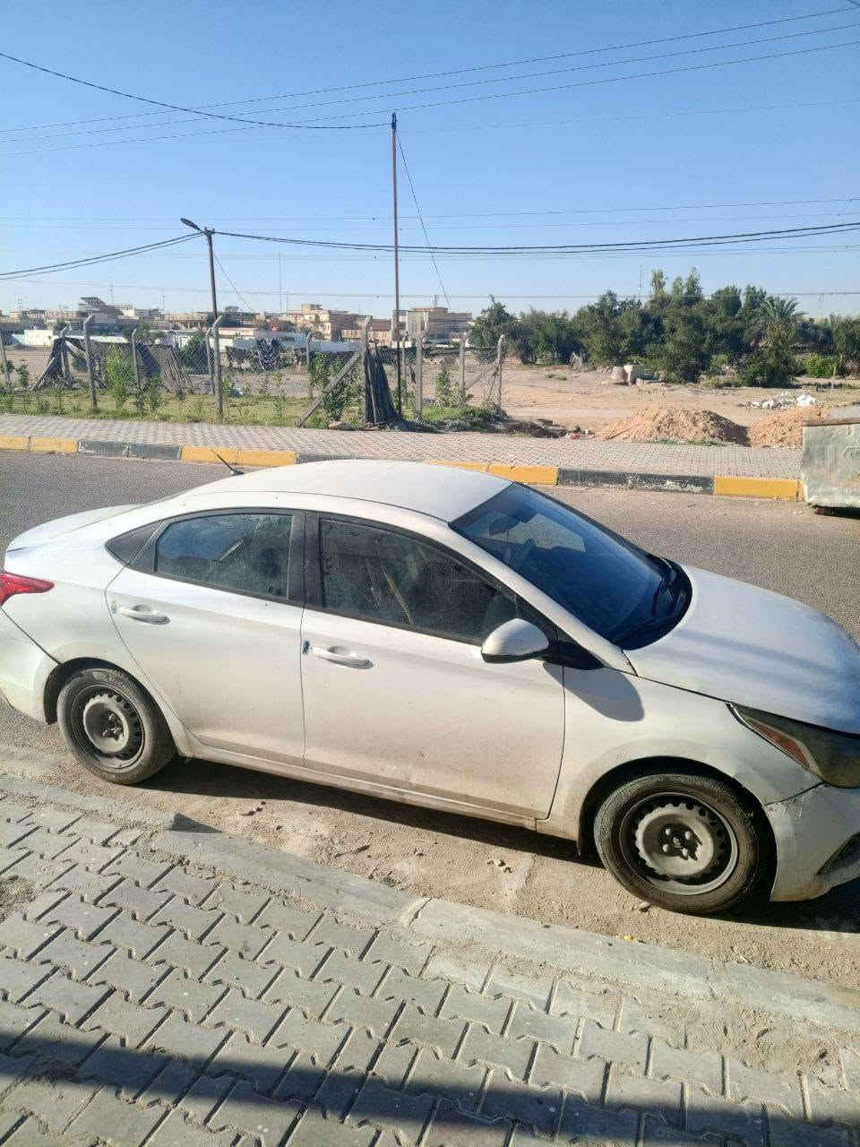 السلام عليكم سياره اكسنت موديل 2019 معوقين بعد شهر صير حره لون ابيض وارد امريكي حادثه جاملغ وبنيد وبيها مشكله بالتبريد سعرها 85 ورقه مكاني كربلاء وبيها مجال 
***********
