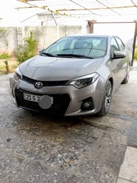 بسم الله الرحمن الرحيم 🚘 تويوتا كورولا 2016 للبيع  📋 المواصفات:  🔹 الم...