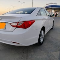 سوناتا2014 خليجي ماشي 149الف مابي صبوغ فقط 2کارت محرك 24دووش  تبرید مر...