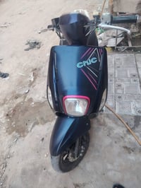 بورليس • ٢٠٢٥ • سلف وهندر